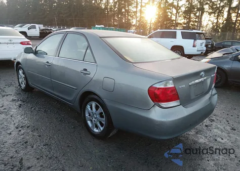 2006 Toyota Camry Xle from USA, damaged, VIN JTDBE30K063061627
